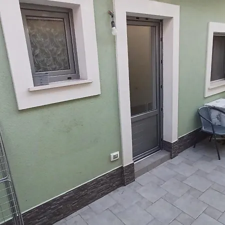 Vile Park Apartments Pula Exterior photo